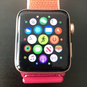 Apple Watch series 3 (with sport loop) - 42mm